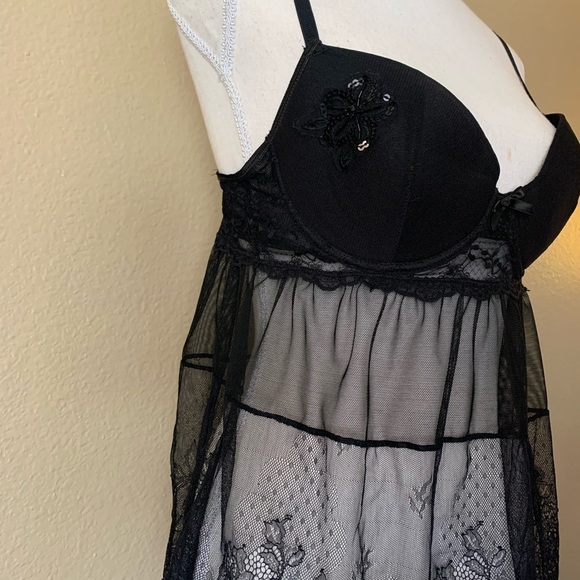 Victoria’s Secret babydoll lingerie - Picture 3 of 5